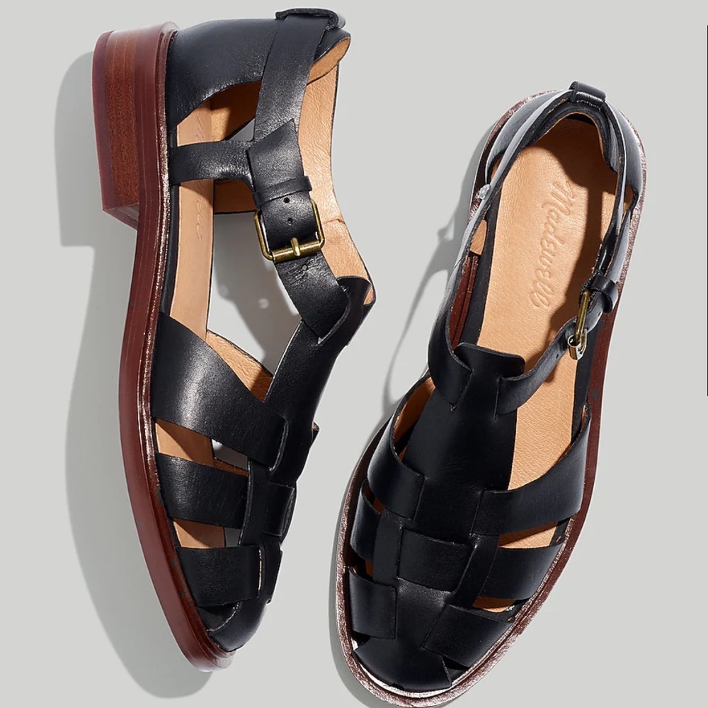 Madewell- The Rina Fisherman Flat